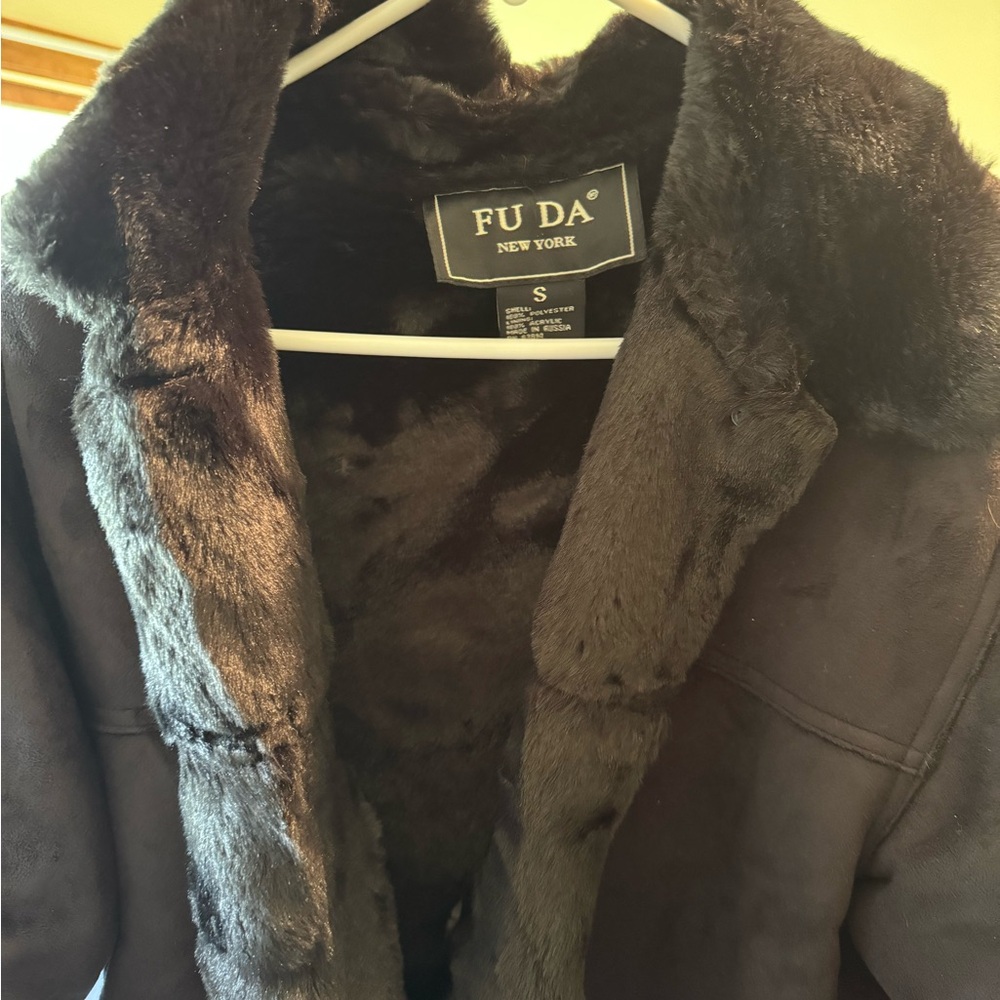 FU DA Women's Black Faux Fur Coat